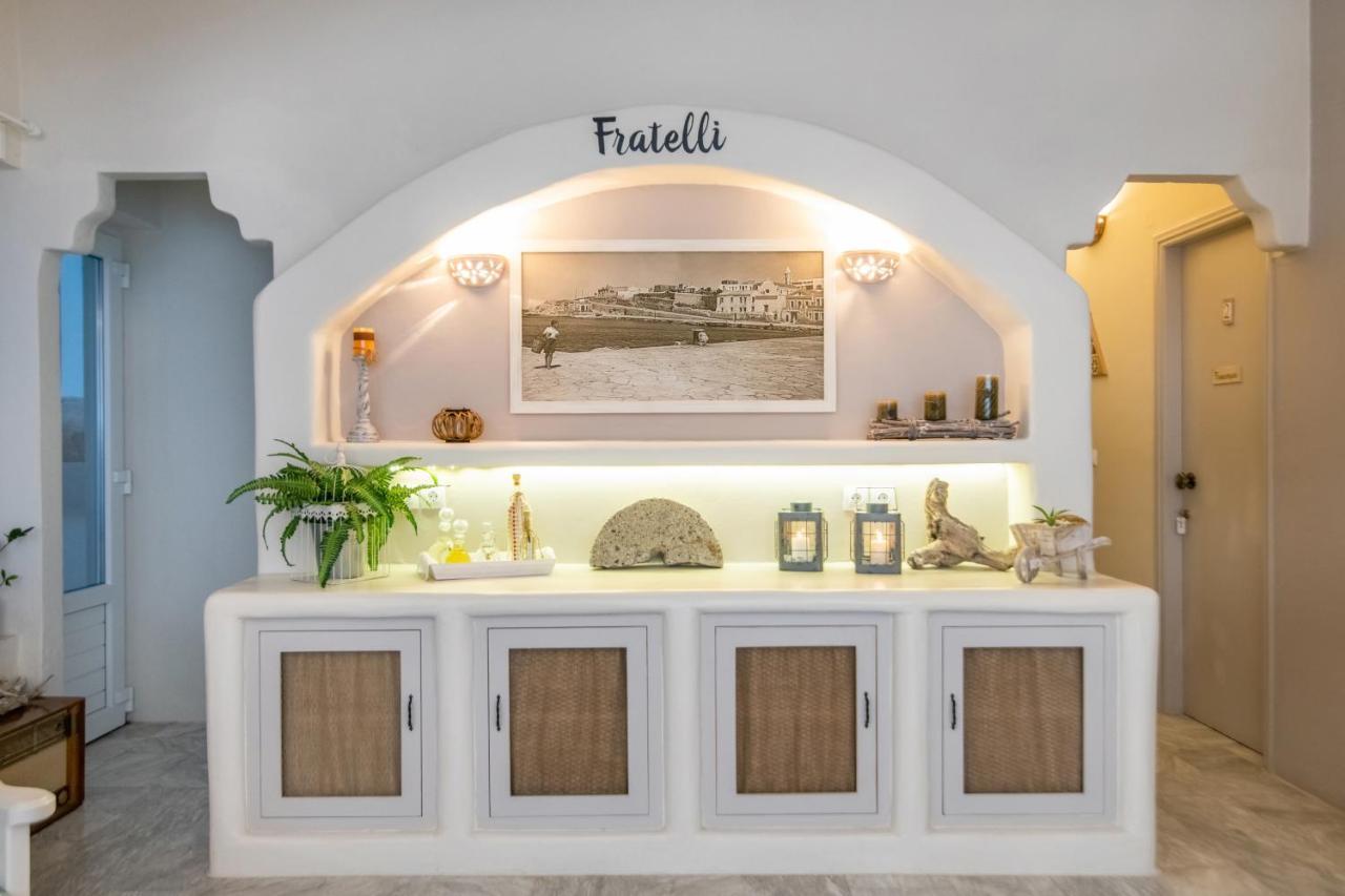 Fratelli Family Rooms Tínos エクステリア 写真